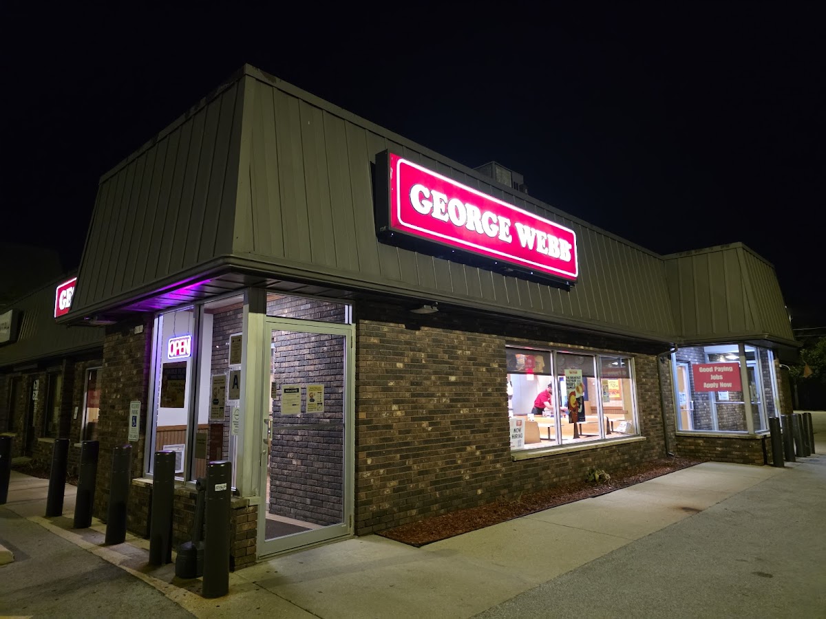 George Webb Restaurant - Howell Ave